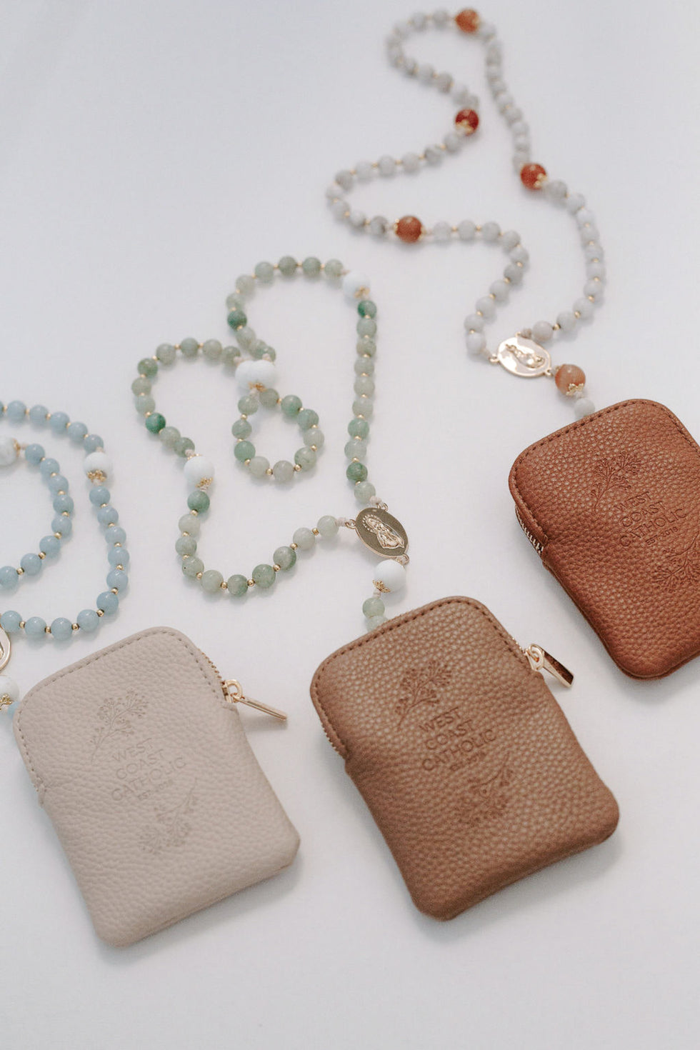 Leather rosary pouch (Taupe)