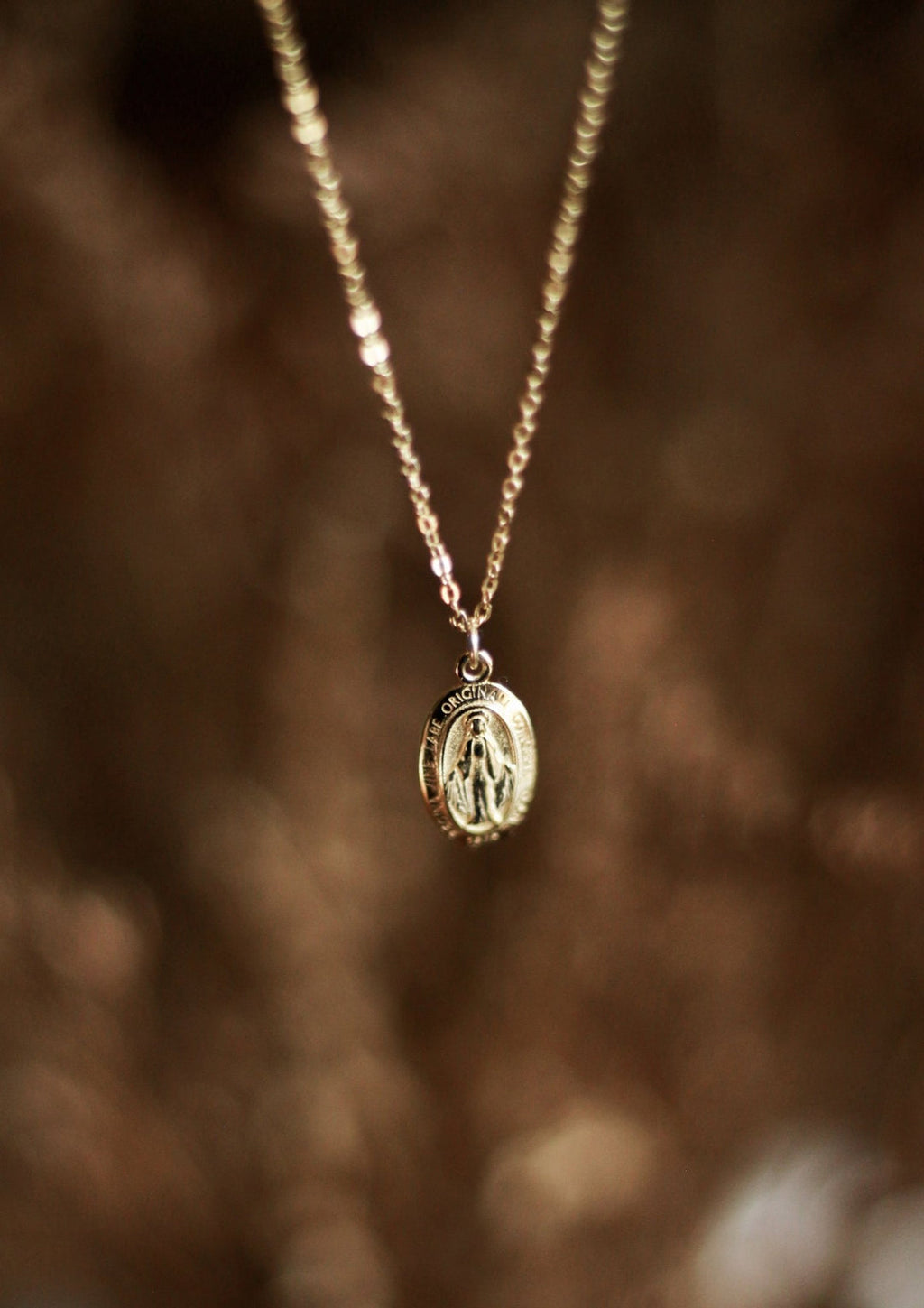Miraculous Medal Necklace (gold)