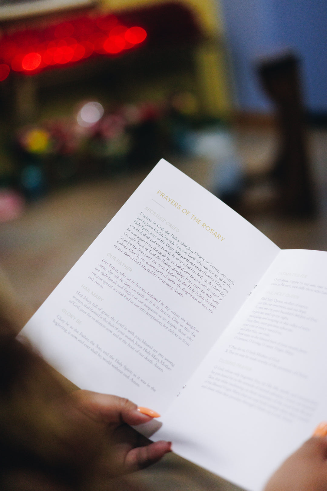 How to Pray the Rosary booklet